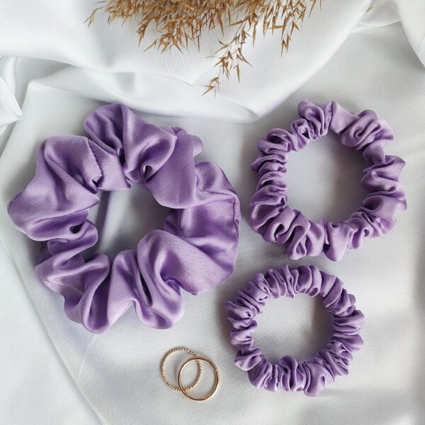 Scrunchie wiskoza satynowa fioletowa handmade