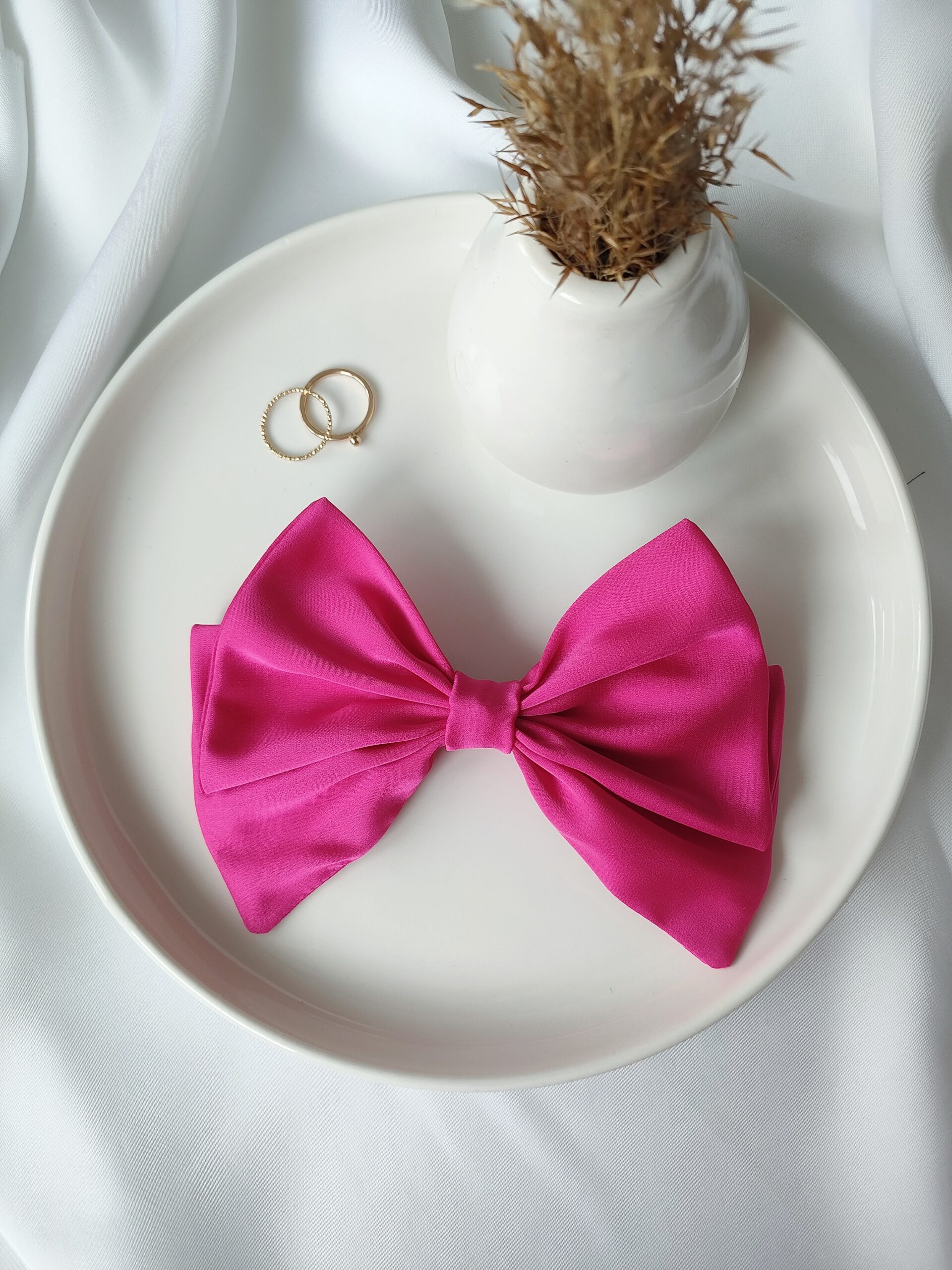 Mała kokarda do włosów amarantowa handmade – Zszywka