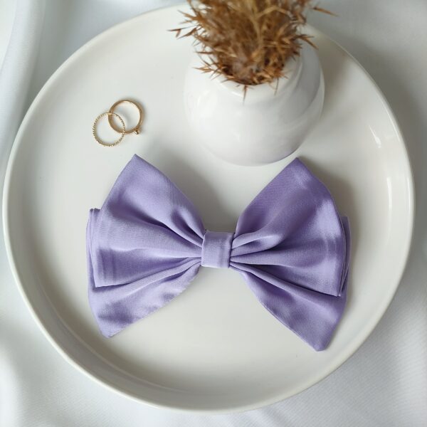 Mała kokarda do włosów fioletowa handmade – Zszywka
