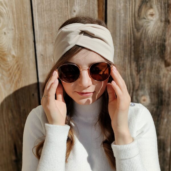 Opaska turban handmade beżowa – Zszywka