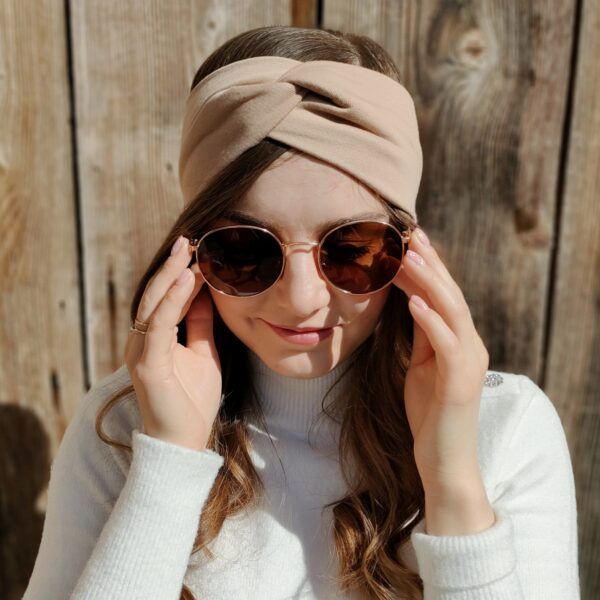 Opaska turban handmade ciepły beż – Zszywka