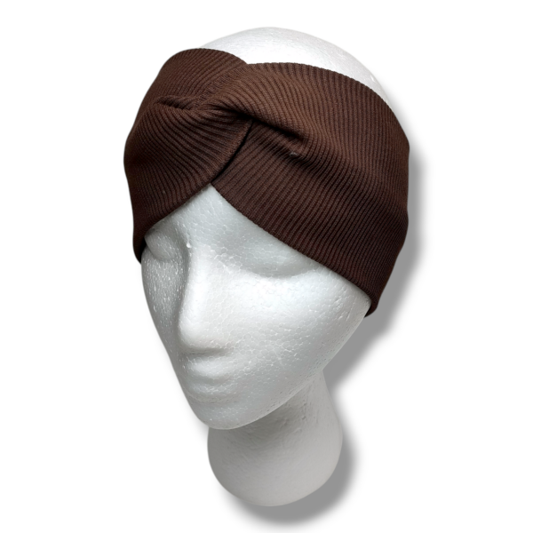 Opaska turban z prążkowanej dzianiny bawełnianej brązowa handmade – Zszywka