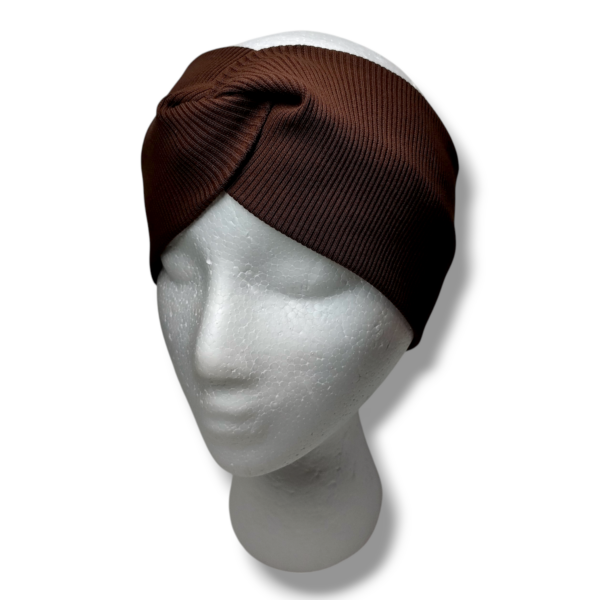Opaska turban z prążkowanej dzianiny bawełnianej brązowa handmade – Zszywka